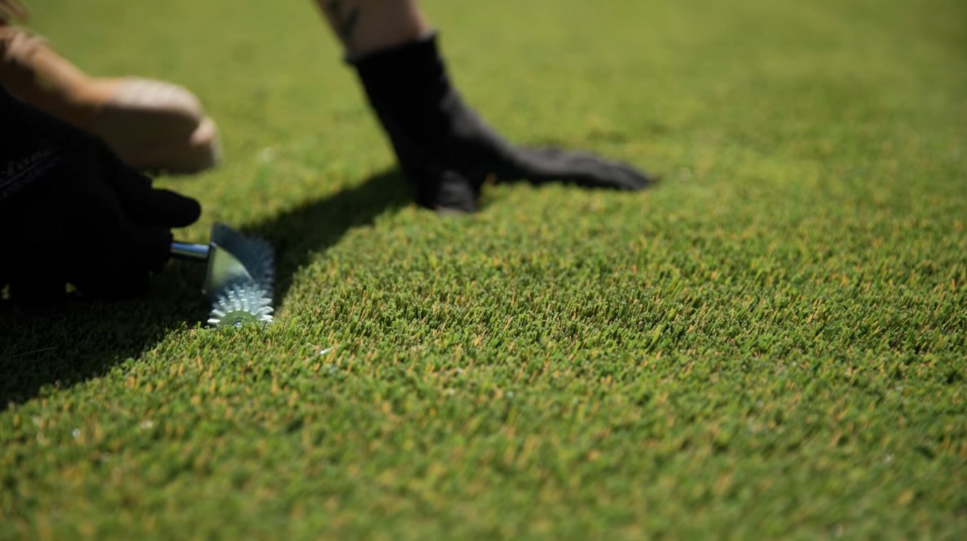 Artificial Turf Removal and Disposal in Pearland, TX